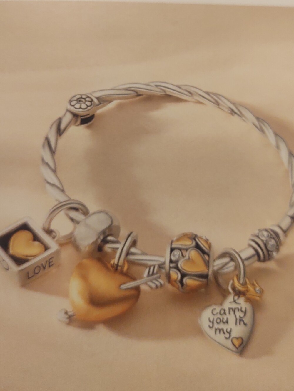 Brighton Shimmer Charm Hinged Bracelet JB2882 - Like New! - Picture 9 of 9